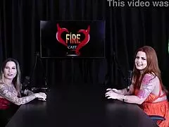 ruiva safada mostra seus enormes peitos após dizer que sempre foi exibida nunca fez menage participou da casa das pimentinhas vai sambar no carnaval e seu lugar inusitado - isadora closel?