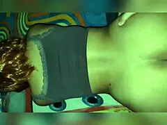 Cogiendo a mamá soltera mientras sus hijos juegan en el patio culona latina en cuatro puta morocha 😏