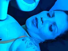 She provides expert foot services in a casual setting