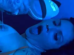 She provides expert foot services in a casual setting