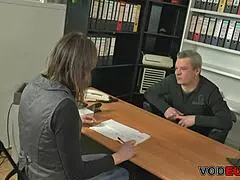 Petite Deutschen Reifen Saugt Und Fickt