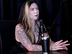 Alice Vasconcelos shines in her best private chat moments on sheer red.