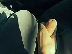 Stepsis jerked my cock while im driving