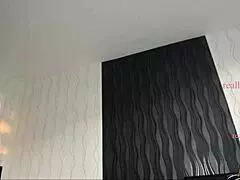 Twerking With Anal Plug, Sexydea?