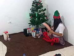 Mature student masturbates with dildo.