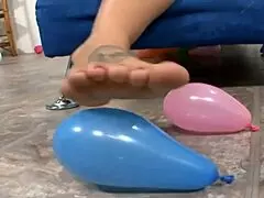 moaning bitch with foot worship during rough quickie orgasm