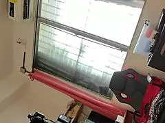 POV hijastro pilla a madrastra masturbándose y la folla con corrida potente en el culo - panamá