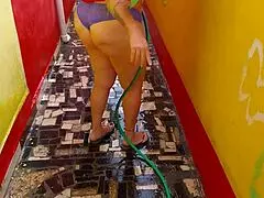 Vivi Guedez's Horny Kicks Lead to Couch Slut