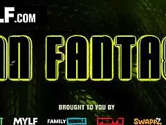 sharing the freeuse mylf at a chic restaurant, double penetration on the desk 😏