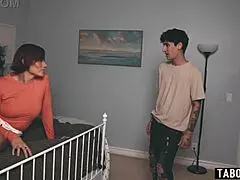 Middle Eastern stepmom MILF squirts pussy when caught by stepson