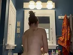 Ivy19921 Getting Ready For Bed Bath Shaving Masturbating Lotion Brushing Teeth