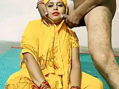 indiyan desee bahu ne sasur se choot chudavaee