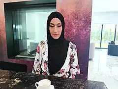 I gots a thanks you blowjob from arabic stepmom on 4th july