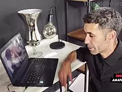 A vovo paga aluguel com sexo intenso e rapido