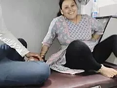 Step Mother In Law Fuck In Train Kashmir To Kanyakumari