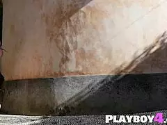 sexy milf with perfect big ass skylar leigh spread long legs during posing