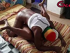 Homemade romantic missionary sex with friend