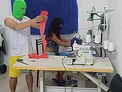 I tempted coworker, he sucked my vagina