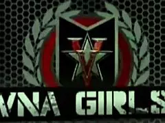 sophie dee dildo fucks herself after removing bikini