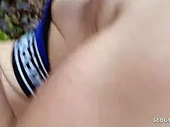 reife deutsche joggerin im park angequatscht und zum schnellen fick �berredet