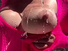 巨乳熟女野外おっぱい揺れまくりセックス