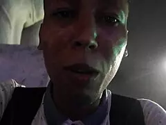 このムラッと美女に金渡して密室ロック！美女密室