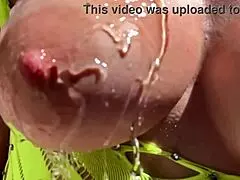 European Stepmom Artemisia Love Showing Her Juicy Boobs Outside For You