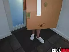 that cuck husband totally doesnt mind sharing his wife