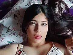 police lieutenant indulges in masturbation in the station bathroom in colombia