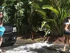 i'm a horny cougar wife cheating at the car wash