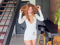 Madrastra Caliente Y Una Chupada De Coño De Su Hijastro!