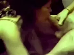 Andrea Madura Argentina Re Puta El Cornudo Graba Mientras Se La Garchan Entre Dos