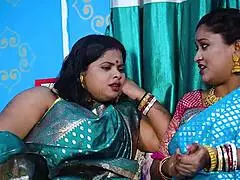 Two Desi Mallu Bhabhis Threesome with Servant at Home