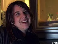 R�si Fingers Shaved Pussy Nipples Intensely In Close German Solo