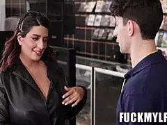 missed connections sarah arabic petite big ass milf blows hardcore pov strokes daniel