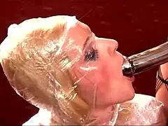 Hannah and Taryn's asses get wrecked by strap-ons in wild ffm action 🔥🍑