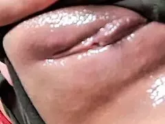 Me Vengo a Chorros Masturbándome con Seguidor Mexicano Dildo Bunny Cosplay