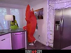 cosplay threesome halloween black girlfriend naomi foxxx and stepmom skyla sun ride cock