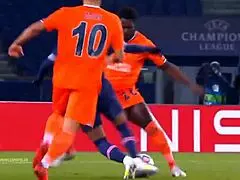 Can't stop watchin those neymar messi psg barcelona moments