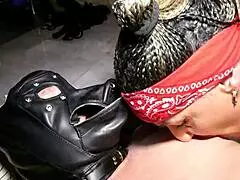 CRUSHING BALLS SPANKING SLAVE WITH HEELS DEEPTHROAT FEET SQUIRTING FETISH!!