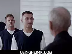 i begged santa for a big titted stepmom and got her for christmas fun 🎄🍆