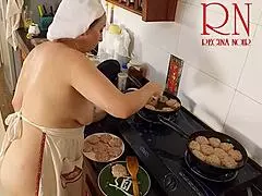 hey nudist housewife regina noir, why cook naked in kitchen like a slutty maid??