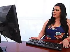 maggie green slurps angelina castro's massive toy before diving in! 👅🍑💦