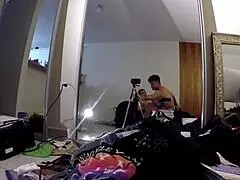 Tengok amatir muda 18+ gila hisap batang kongkek kuat atas kerusi seks