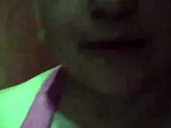 safada films herself masturbating pussy for net upload