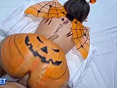 damn, my stepsis's huge latina ass kept me up all night on halloween