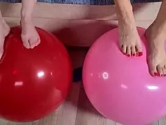 teasing blondes sunny lane lick wet pussies kissing clits 👅💦