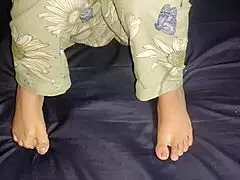 SO SEXY NEHA BHABHI RIDES BIG COCK HARD!