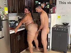 Madrastra Fucks Huge Cock Doggystyle At Work, Big Tits Bounce!