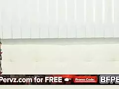 Fucking Busty Stepmom's Pussy And Milf Therapist Deepthroat Creampie On Couch Therapy